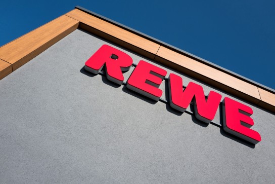 REWE - Apple Watch 9 oder SMEG Küchenmaschine und mehr