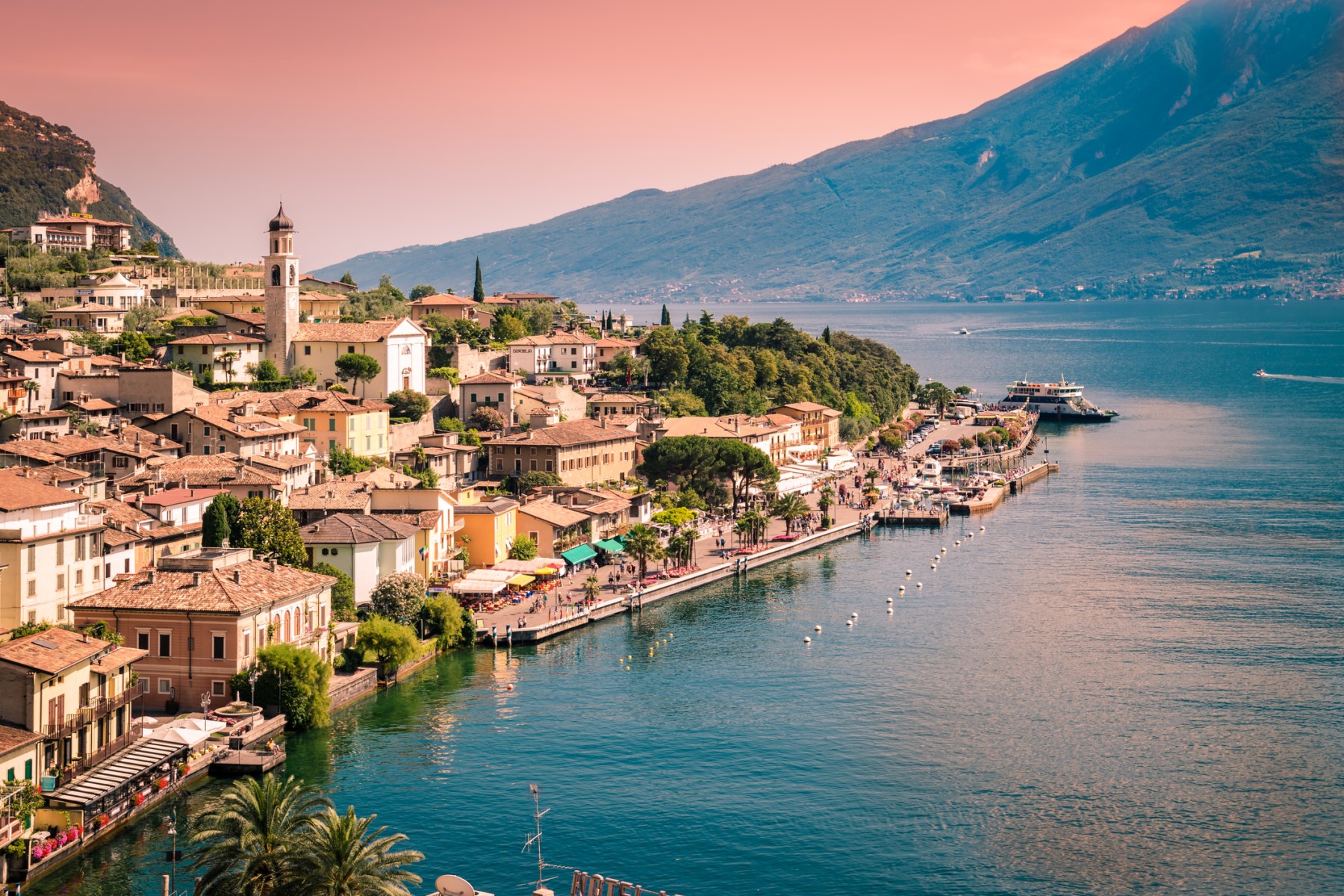 Gewinnspiel: Traumurlaub am Gardasee - Gewinnen Sie 3 Übernachtungen im Spa-Hotel mit Frühstück!