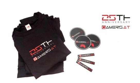 Gamers.at - Limitierte Goodies, wie das coole 25-Jahre Jubiläums T-Shirt, oder Untersetzer und Schlüsselanhänger mit Gamers.at Logo