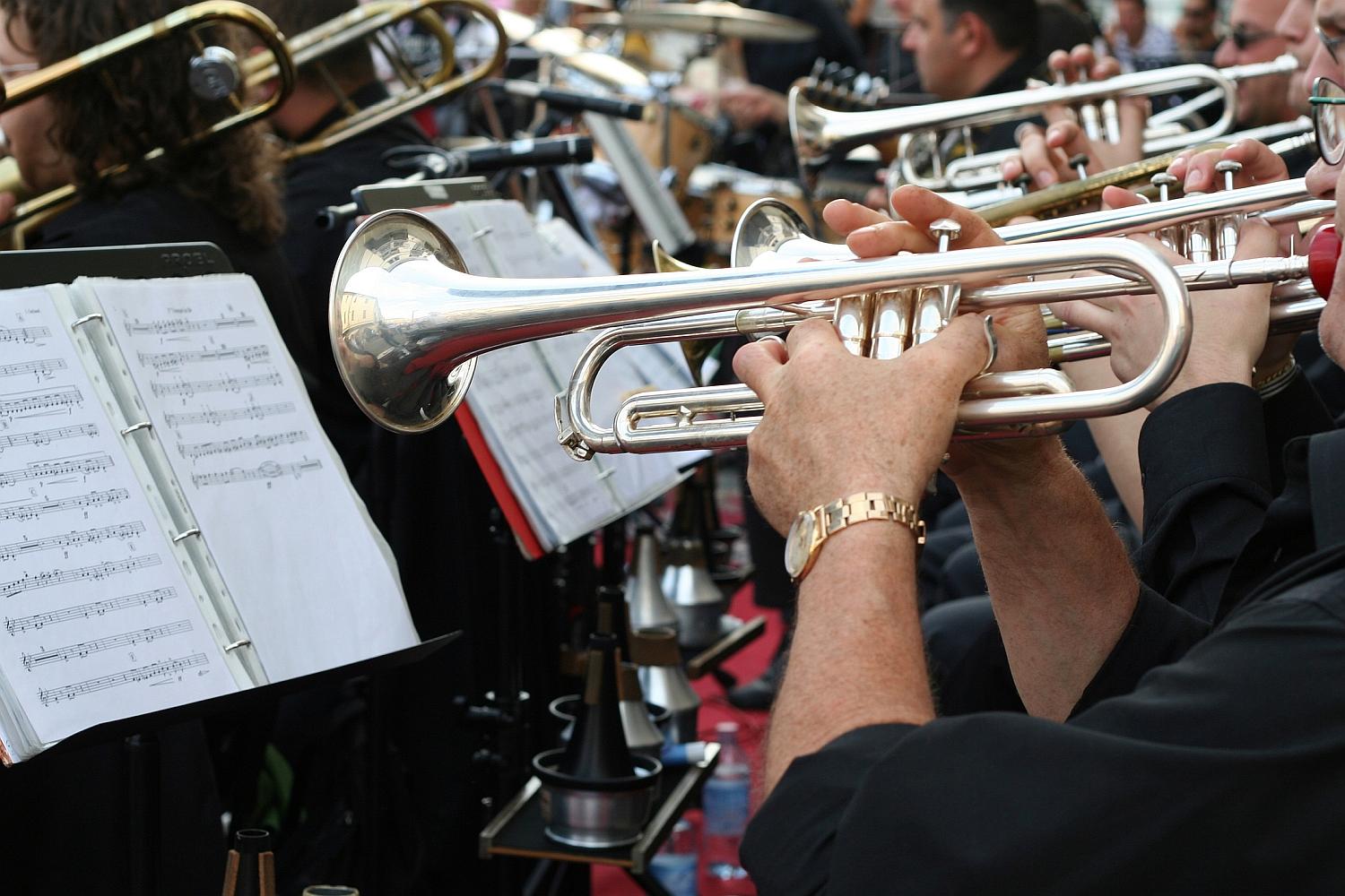 Gewinnspiel: Benefizkonzert für Kinderherzen mit Harmonic Brass