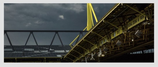 SIGNAL IDUNA - 1 x 2 Stehplatztickets für das BVB-Heimspiel gegen Stuttgart am 08. Februar 2025 um 15:30 Uhr im SIGNAL IDUNA PARK